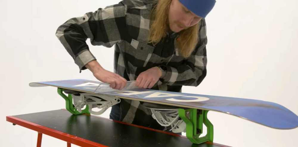 How To Wax Your Skis Or Snowboard