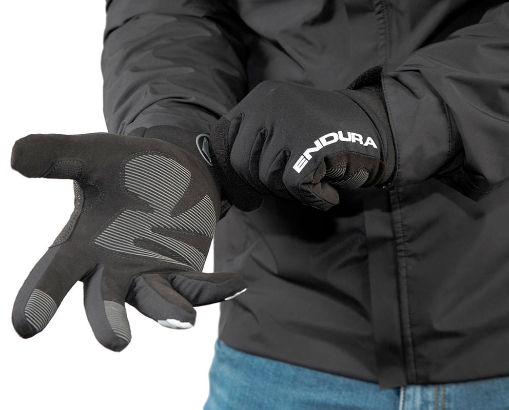 Endura-Strike-Gloves_No_Color-Black-Size-XS