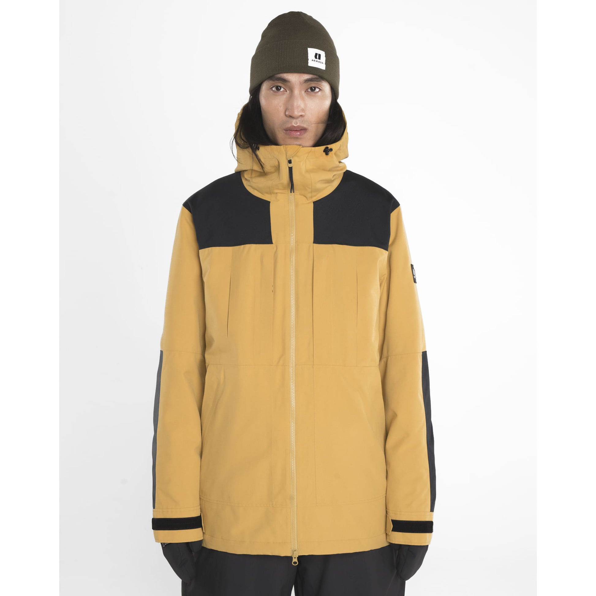 Bergs 2L Insulated Jacket _Yes_Color--Size-